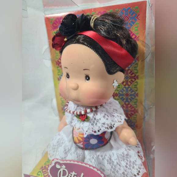 Muñeca Pituka Veracruzana MEXICAN BEAUTIFUL DOLL - Picture 2 of 8